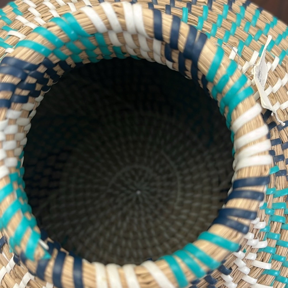 anthropologie base - Picture 2 of 4